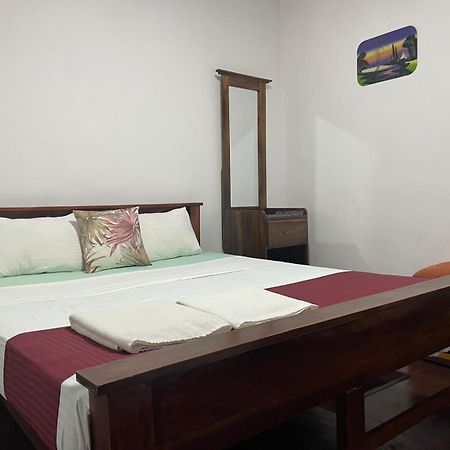 קנדי Lake Classical Guest House מראה חיצוני תמונה