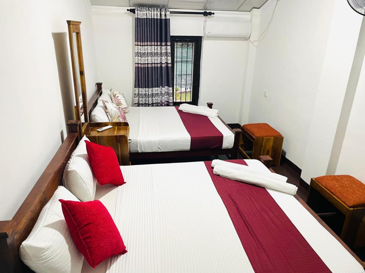 קנדי Lake Classical Guest House מראה חיצוני תמונה