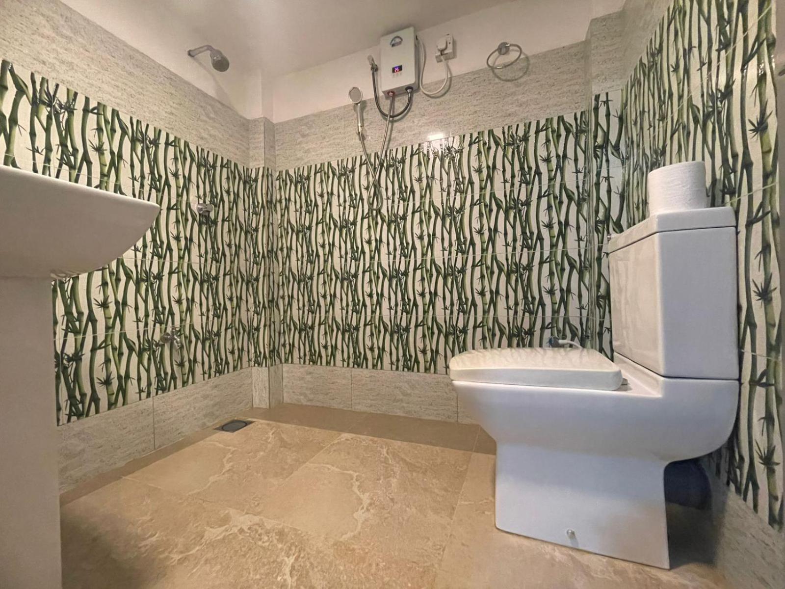 קנדי Lake Classical Guest House מראה חיצוני תמונה